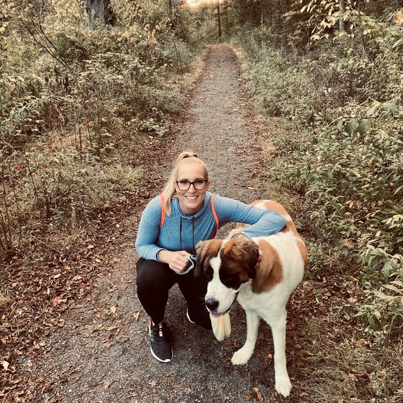 Meet your Posher, Mariah - Picture 1 of 2